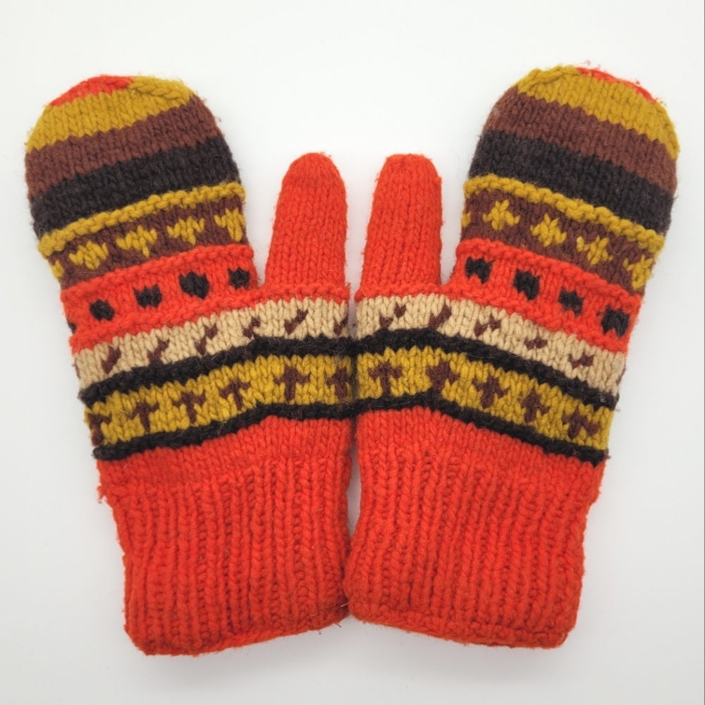 Knit fleece lined mittens